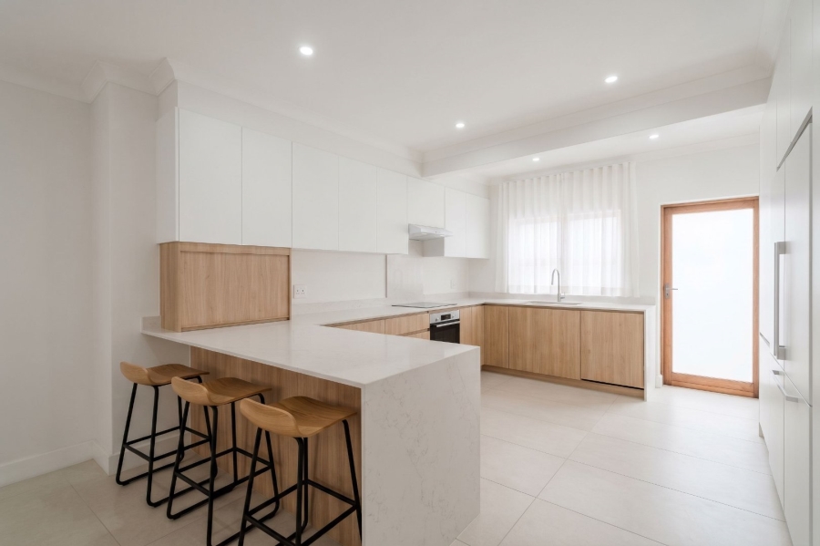 3 Bedroom Property for Sale in Newlands Western Cape